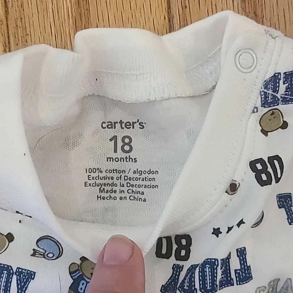 Carter's one-piece boy's outfit‎